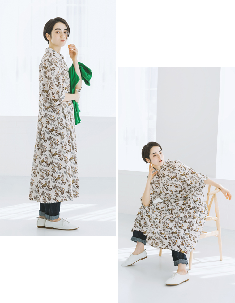 KILKI コットンキャンブリックチーターワンピース  ホワイトの全身と座ったカット