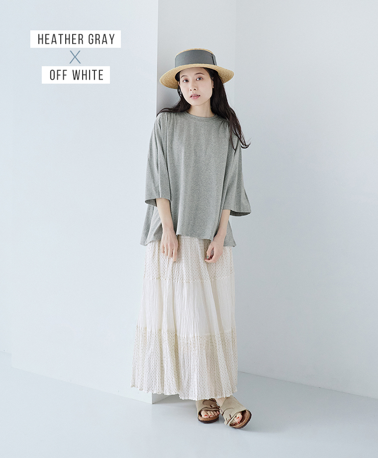 【&yarn】ギャザー5分袖Tシャツ（杢グレー）・ドットティアードスカート（オフホワイト）／#01：女性らしいやわらかな着こなし・メイン正面全身
