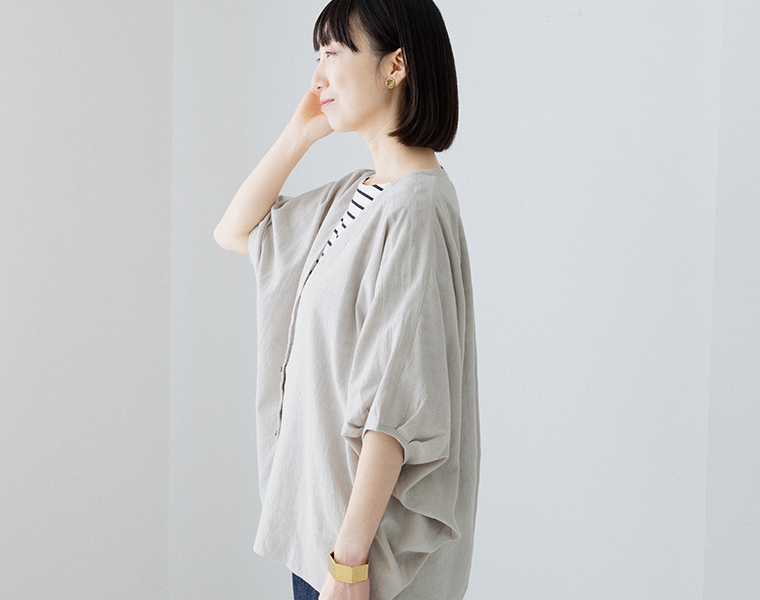 refined works ウォッシュコットンバンザイカーディガン グレージュのサイドカット