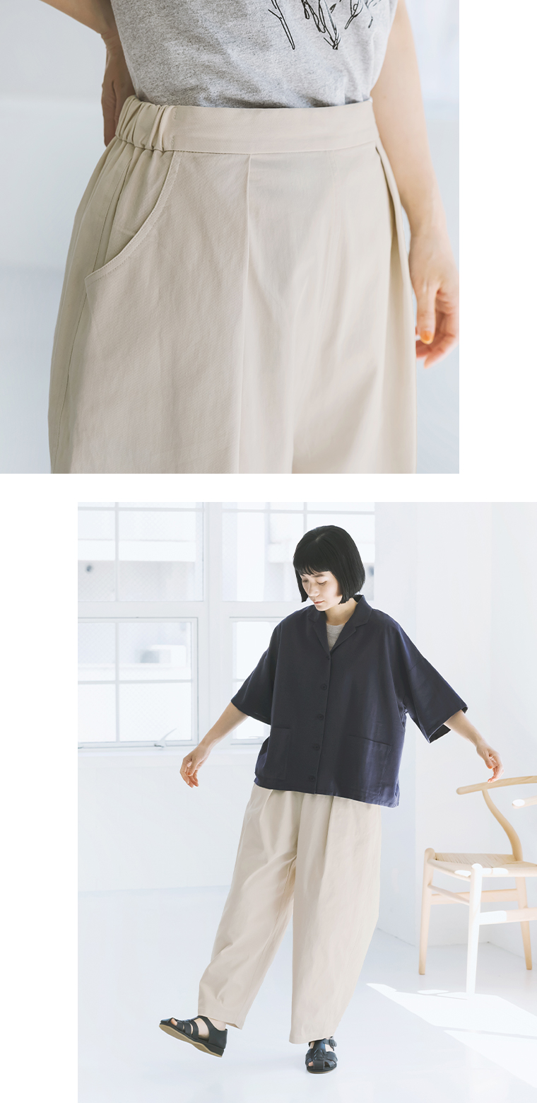 &yarnコットンツイルボリュームタックパンツ(A・エクリュ)のタックとポケット