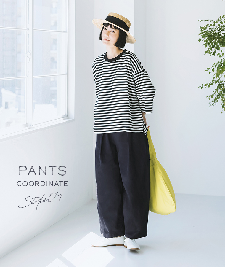 &yarnコットンツイルボリュームタックパンツ(C・ネイビー)のコーディーネート