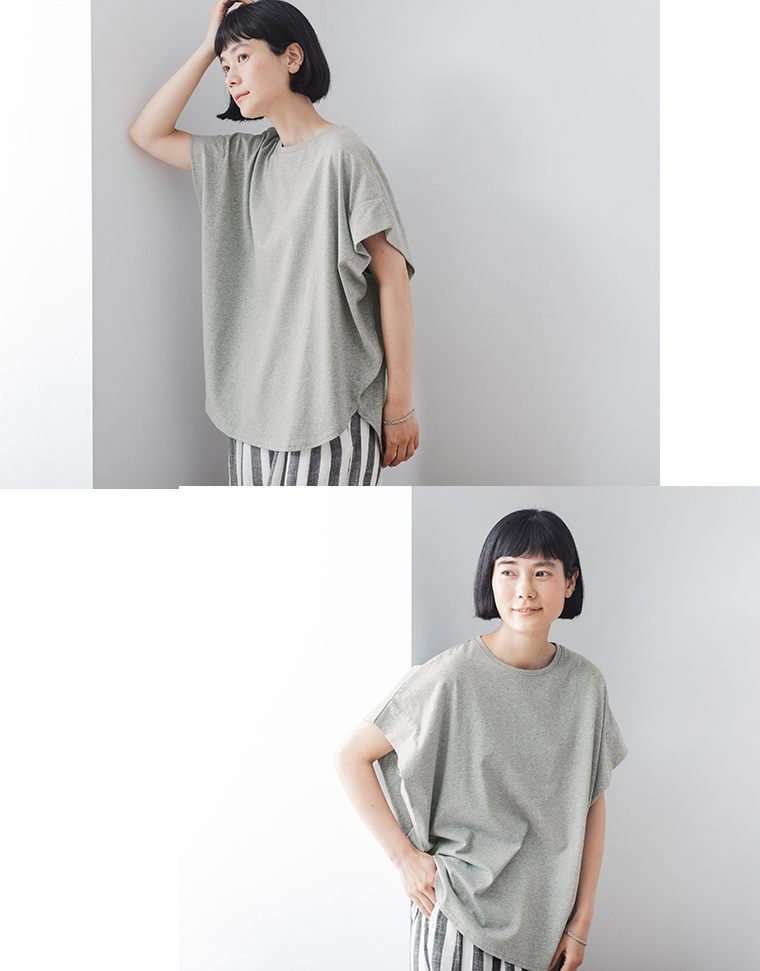 &yarn(アンドヤーン)　ワイドカットソー(グレー)の上半身寄り