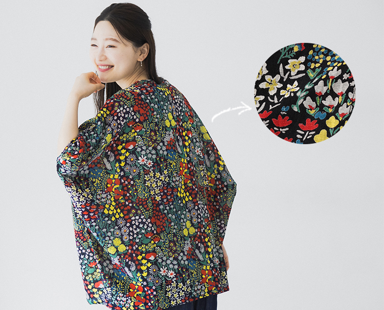 LITTLE MARKET ハナゾノドルマンプルオーバー バックデザイン寄り
