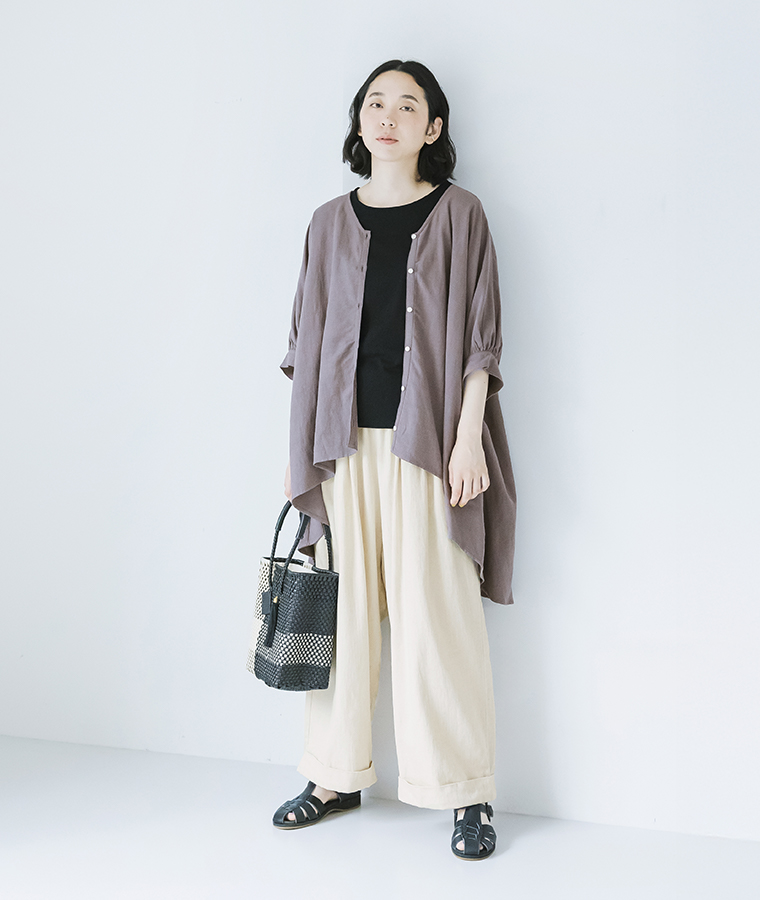 【&yarn】Vネック前後差ブラウス 全身コーディネート羽織り