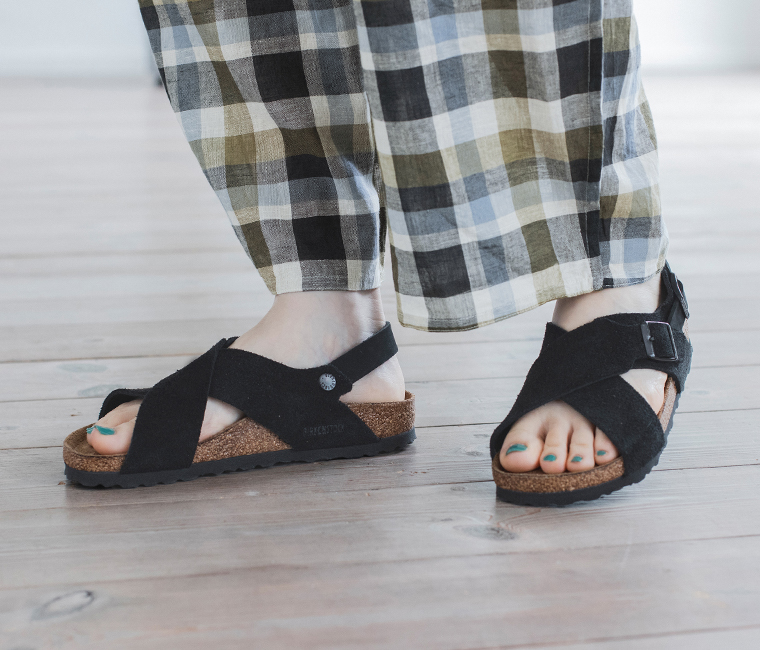 BIRKENSTOCK Tulum SFBブラックの設計と素材