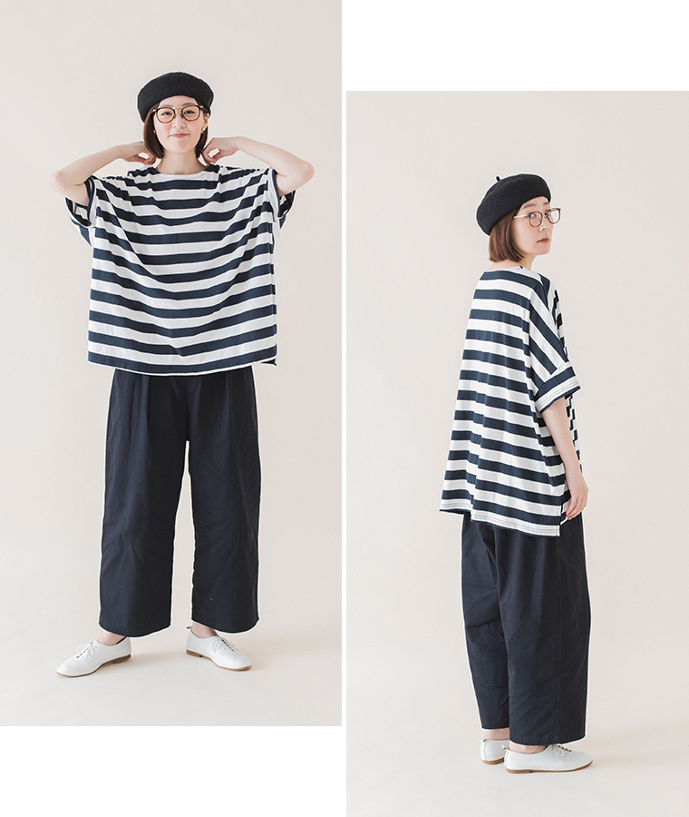 &yarn レーヨンリネン裾ギャザーパンツ ネイビーのコーディネート