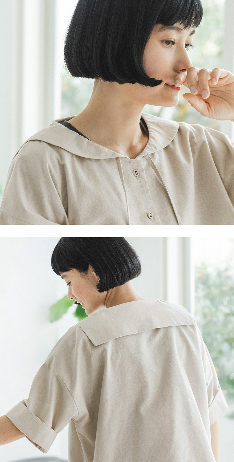 &yarn セーラーカラーブラウス(アイスグレー)の上半身アップ前後