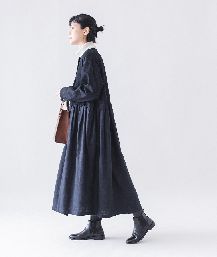 &yarn デニムドッキングワンピース(ナチュラル)の全身横