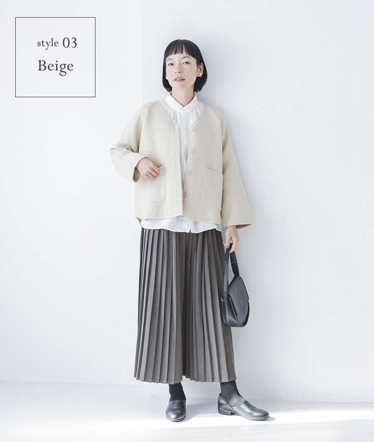 &yarn  コットンジャカードジャケット　ベージュの着こなし