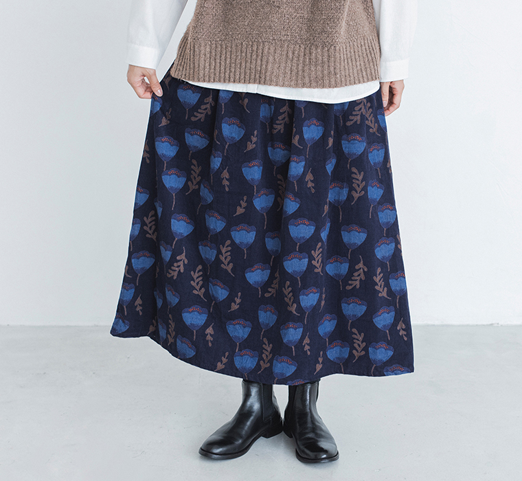 【 LITTLE MARKET 】ベルフラワースカート ＃01ネイビー スカート寄り