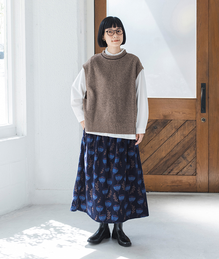 【 LITTLE MARKET 】ベルフラワースカート ＃01ネイビー 全身コーディネート