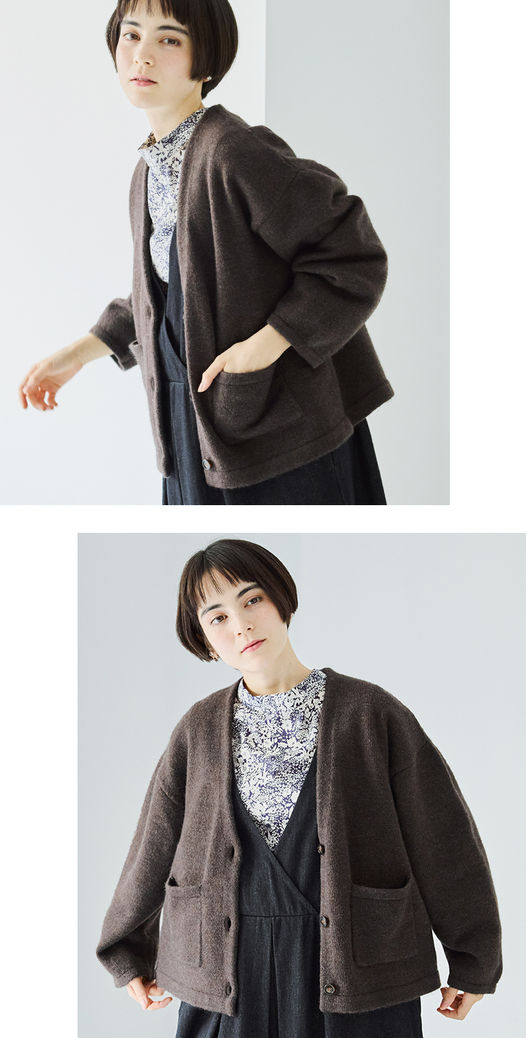 &yarn パッチポケットニットカーディガン(ブラウン)の上半身横と前