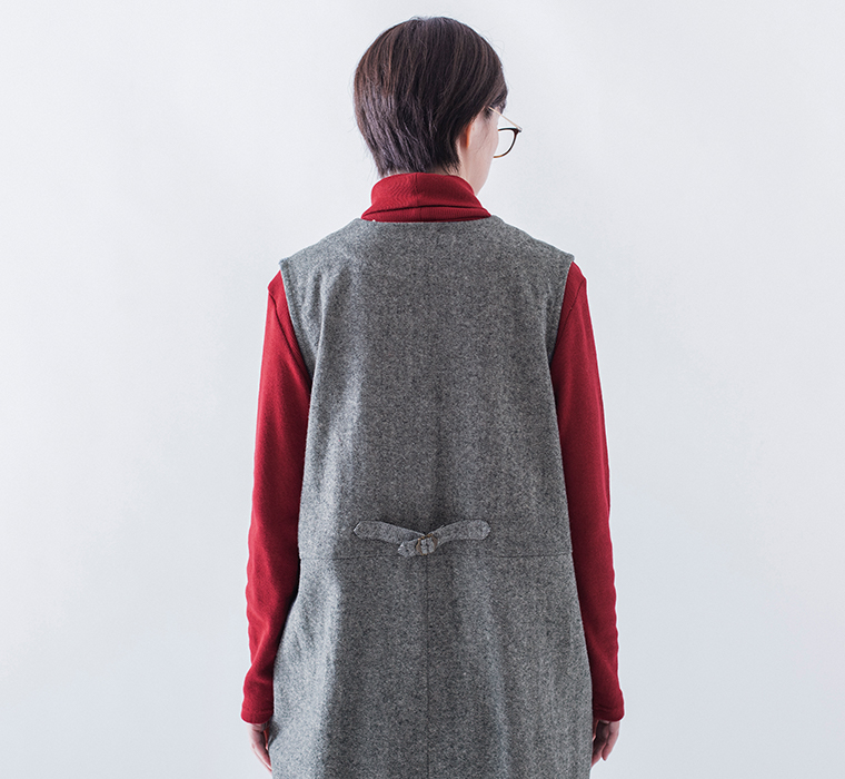 【 &yarn 】起毛ツイルサロペット 背中ベルト