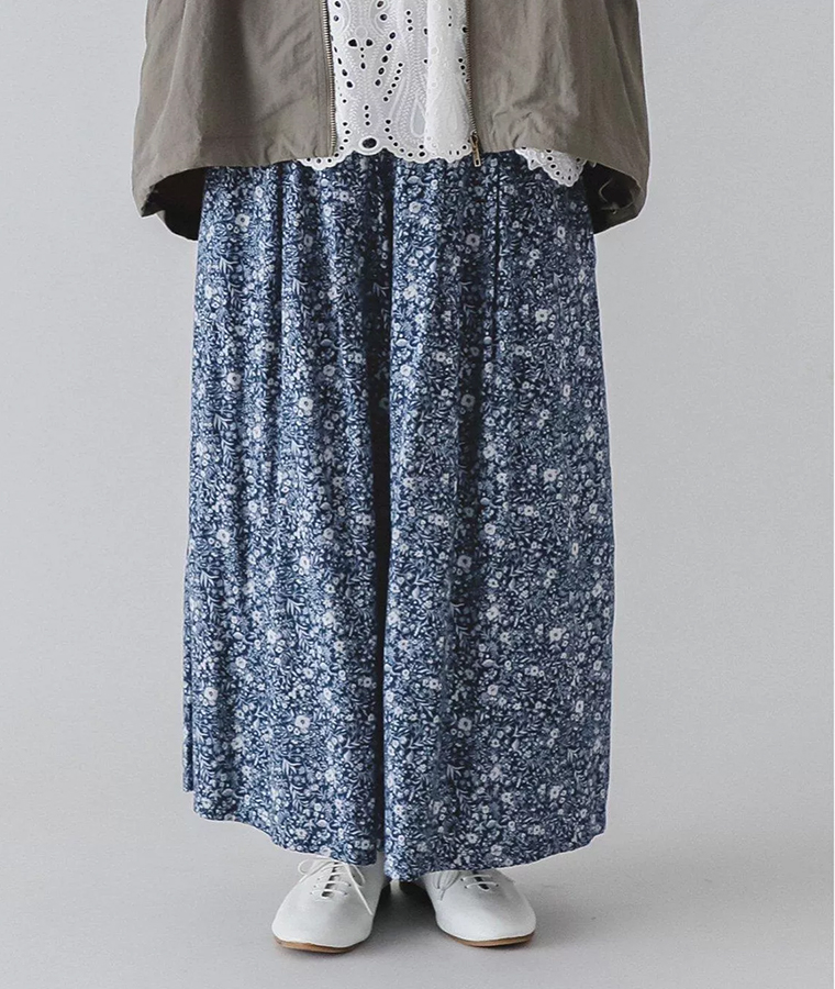 cloudnine 表起毛花柄プリント8分丈フレアパンツ