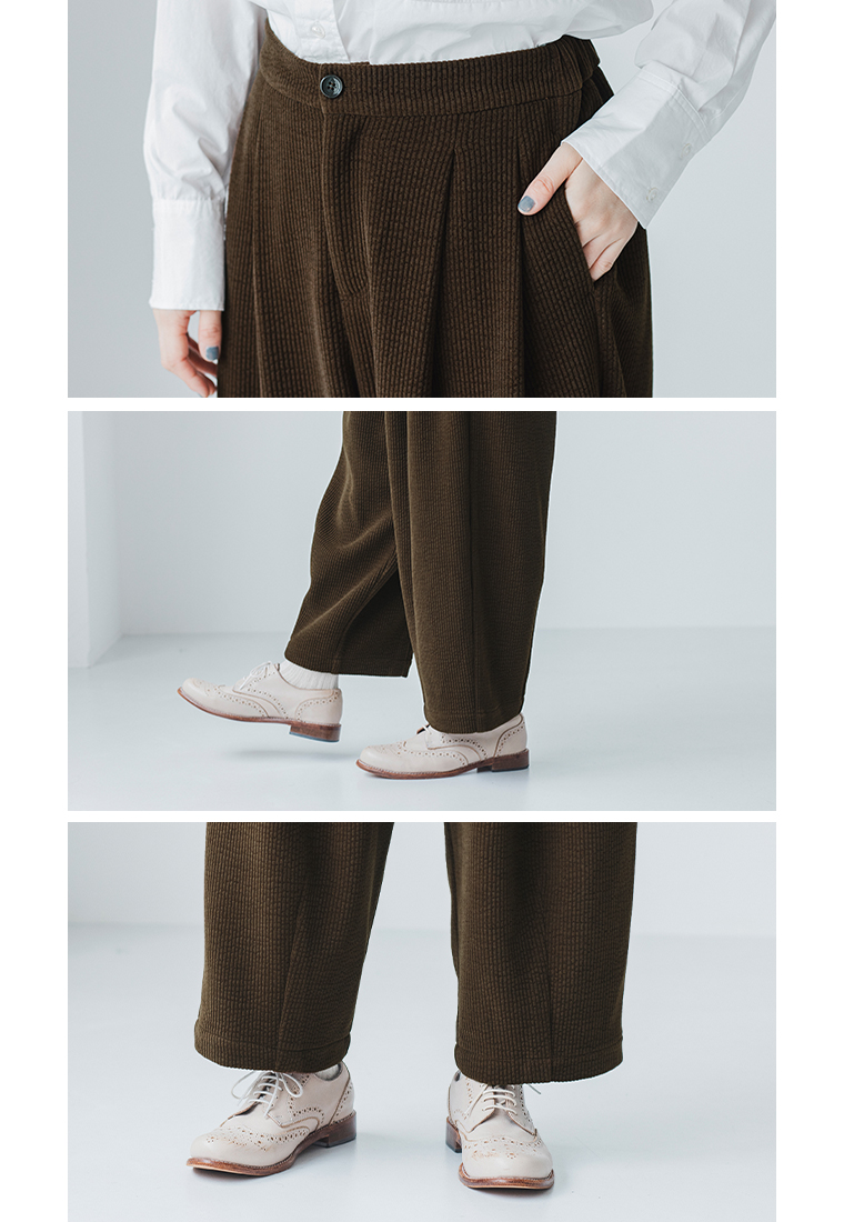 &yarn コットン太畝コーデュロイパンツのディテール