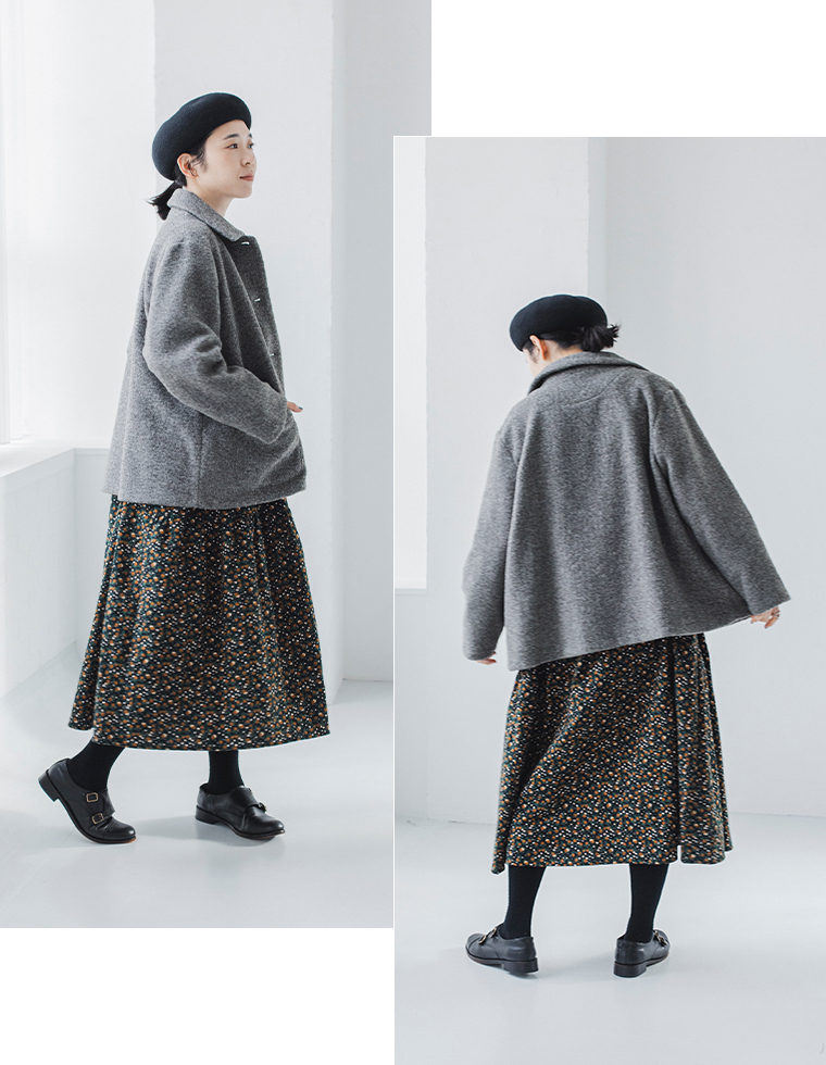 ista-ire  ブークレ　2wayカラーショートコート　グレー　横と後ろのシルエット