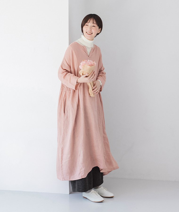 【 &yarn 】ニットワイドパンツ style03 チャコール 全身コーディネート前