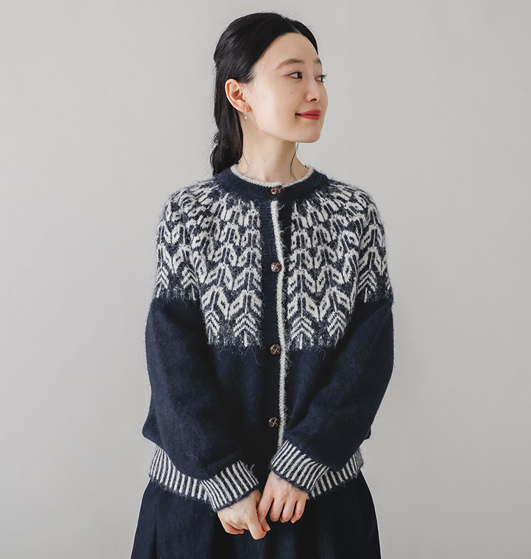 【 COLORK 】ニット求心柄カーディガン トップス寄り