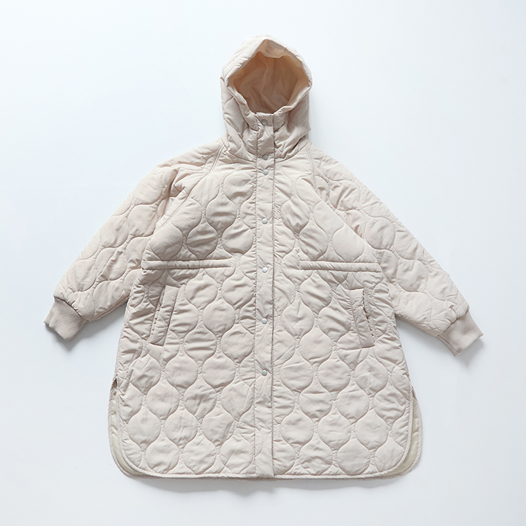 D*g*y ひょうたんキルトフーディーコートベージュの価格とデザイン