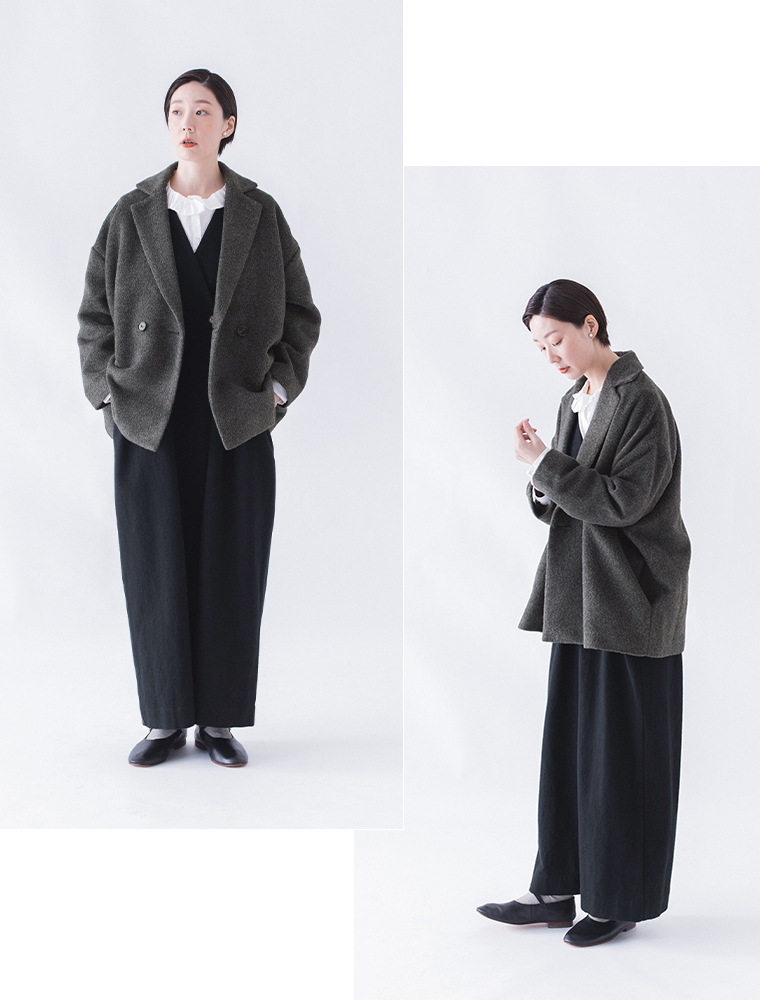 お呼ばれスタイルに合うシャギーコート（全身）