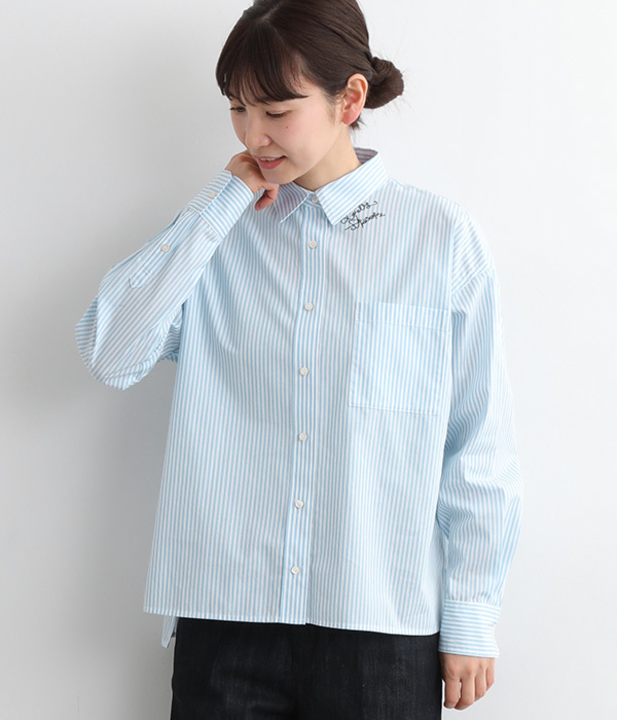 hesoさんコラボ　ドローイング刺繍シャツ(ブルーストライプ-ONESIZE)