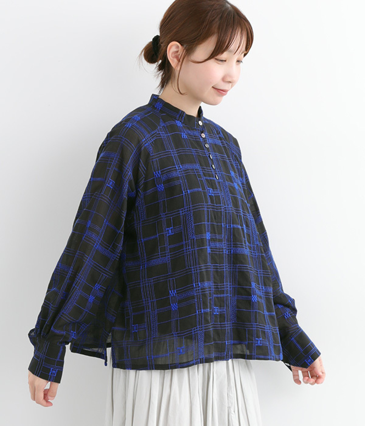 コットンボイル刺繍ブラウス(ブラック系-ONESIZE)