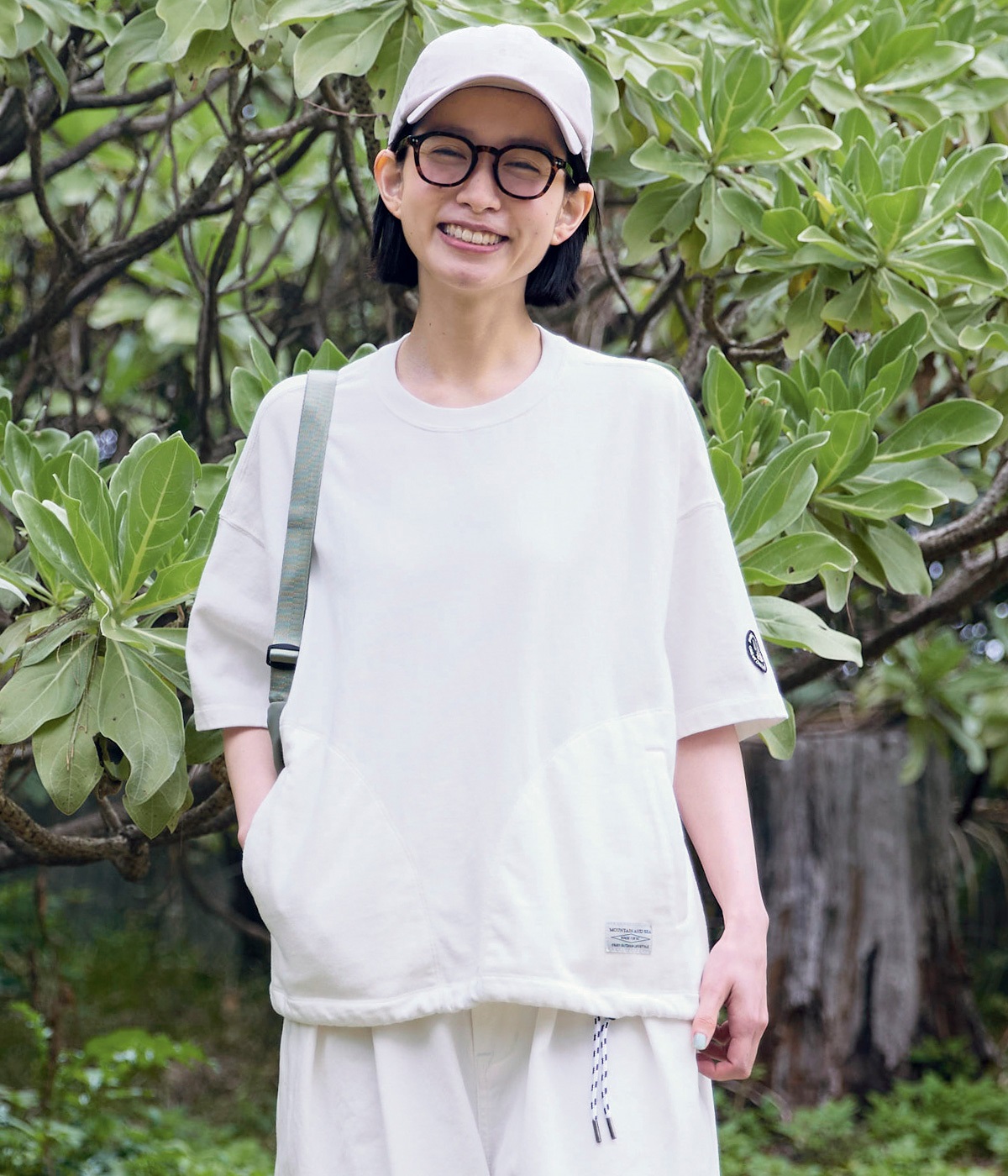 サニークラウズ　しっかりワッペンTシャツ(ホワイト)(ホワイト-L)