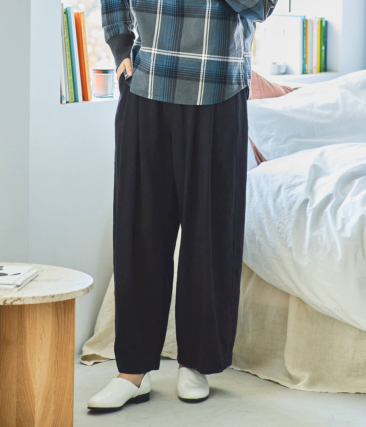 コットンリネンのワイドパンツ(ブラック-L)