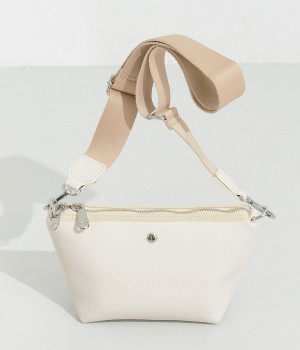 舟型　シュリンクショルダー(アイボリー-ONESIZE)