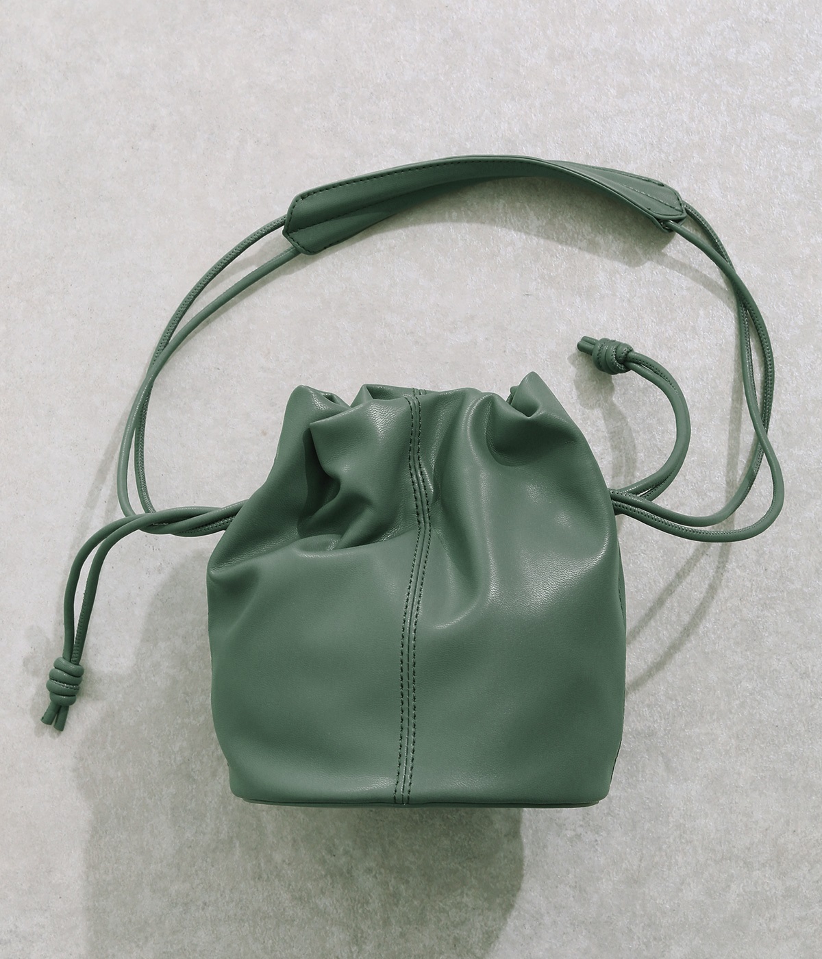 ソフト巾着 ショルダーバッグ(グリーン-ONESIZE)