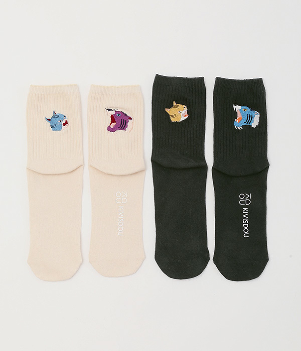 鳴きマネ　刺繍ショートソックス　2足組(ブラック×ホワイト-ONESIZE)