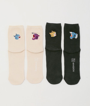 鳴きマネ　刺繍ショートソックス　2足組(ブラック×ホワイト-ONESIZE)