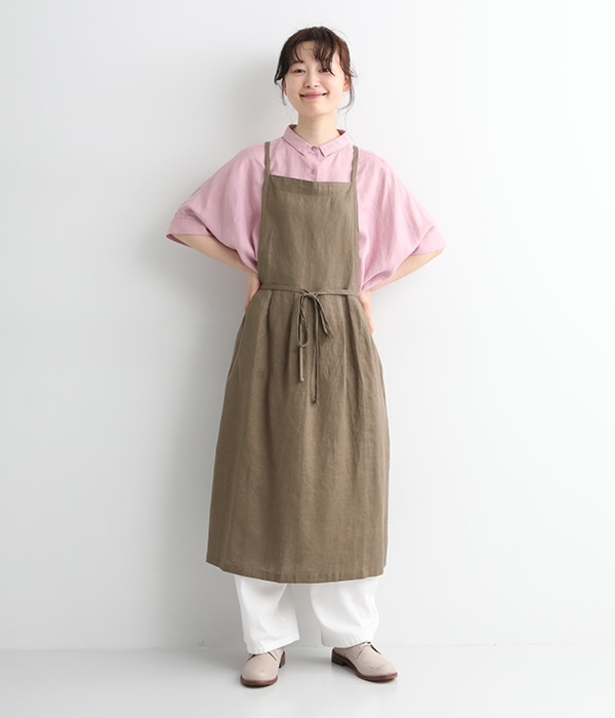 平織りリネンウエストタックエプロン(カーキ-ONESIZE)