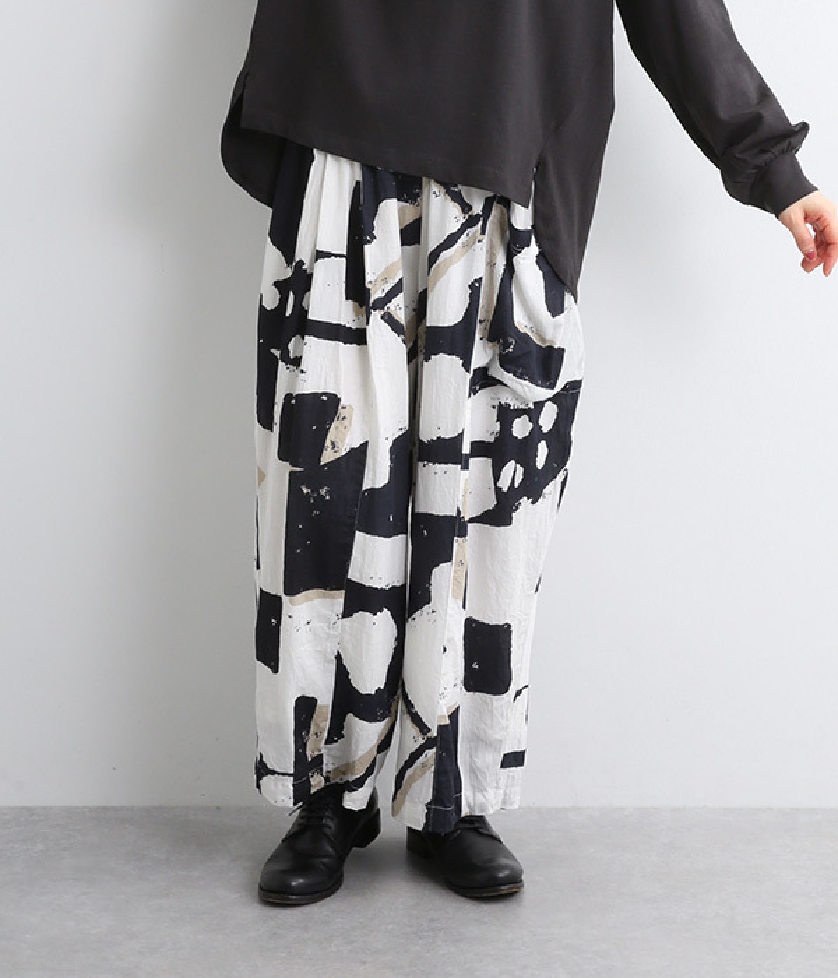 コットンフェイデッドプリントサイドポケットワイドパンツ(オフホワイト-ONESIZE)