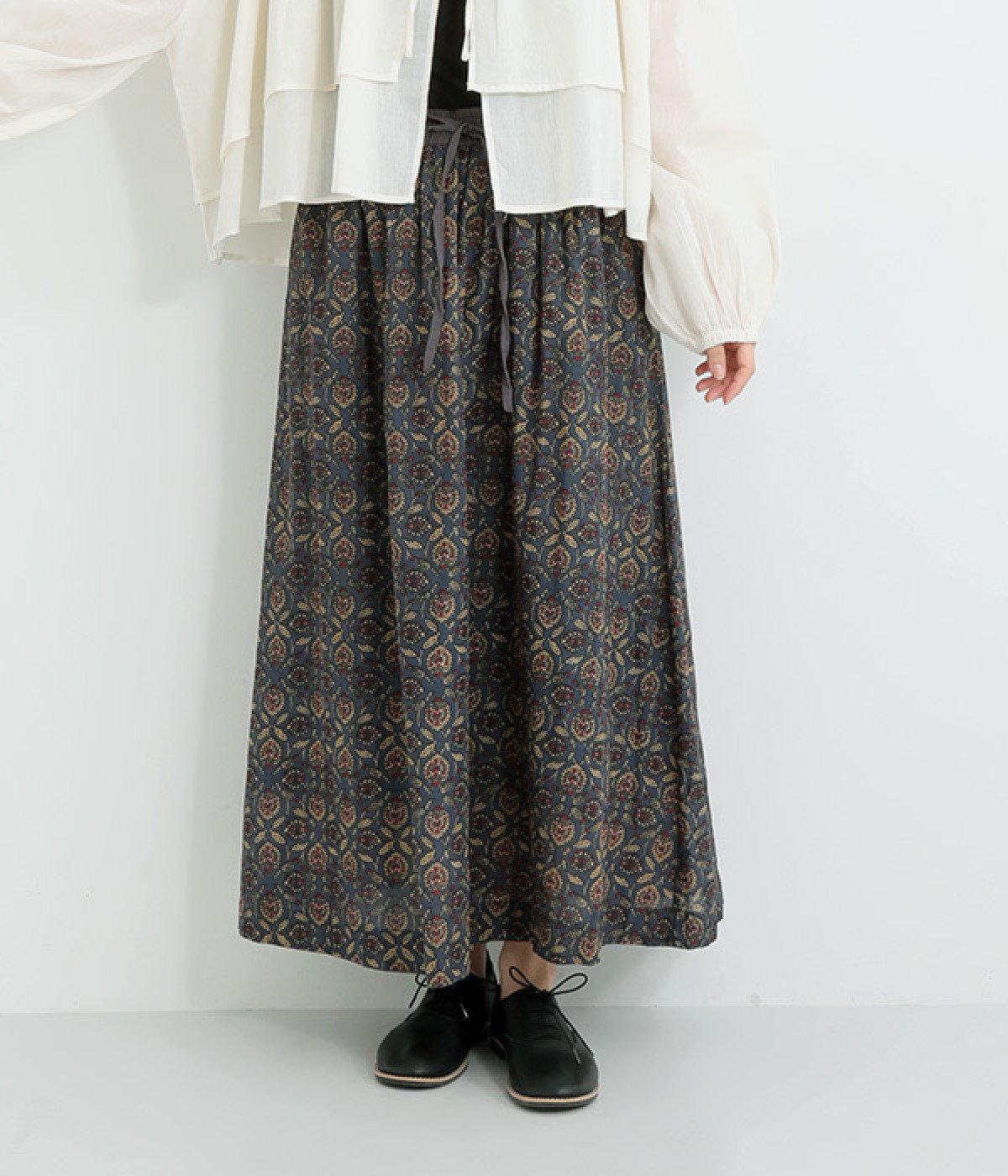 シルクタッチボイルタイルプリント　ギャザースカート(ネイビー-ONESIZE)