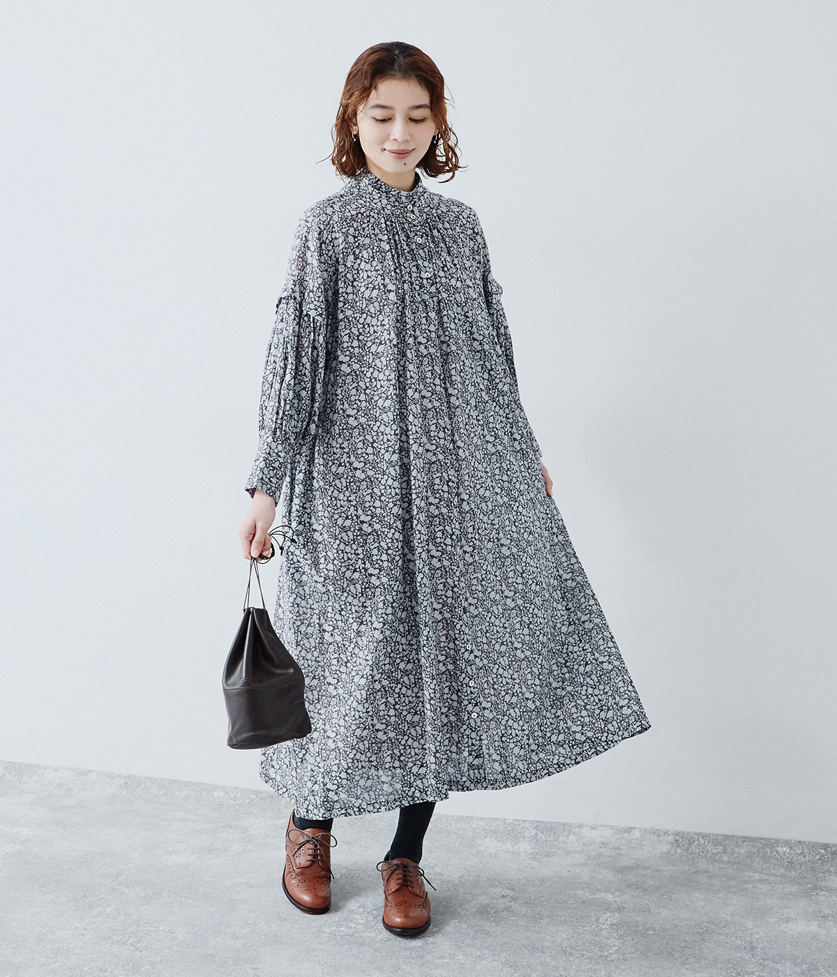 シルクタッチシルエットミニフラワープリント2wayラグランワンピース(ネイビー-ONESIZE)
