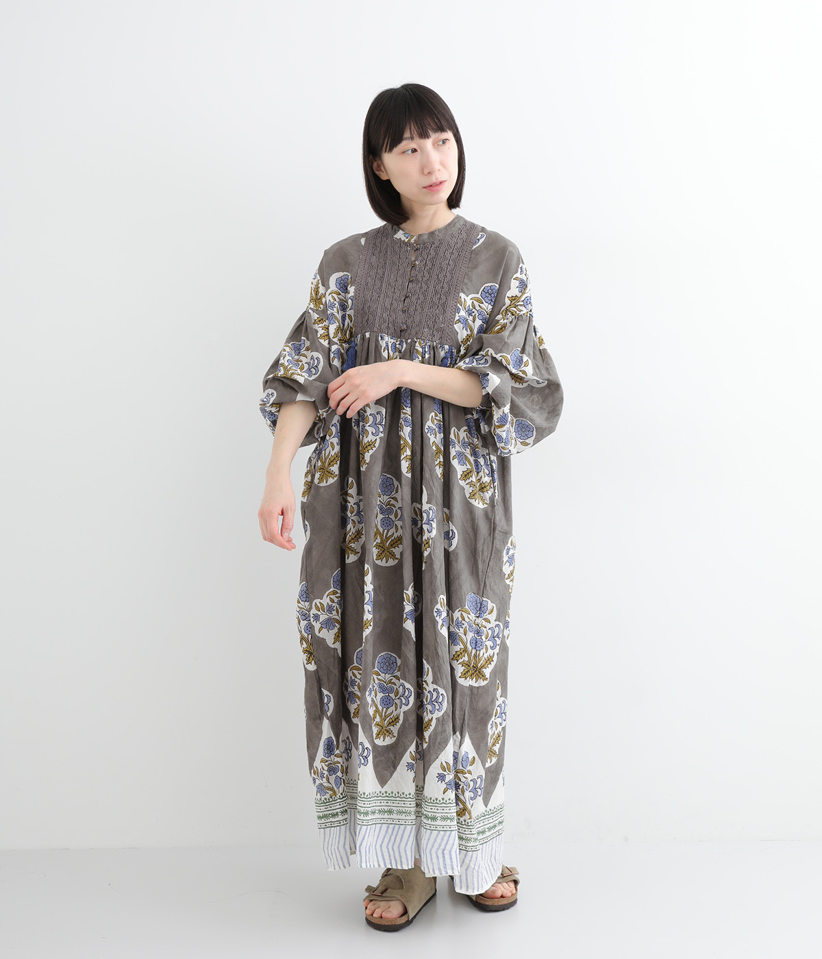 LightVoileハンドブロックプリントワイドドルマンワンピース(チャコールグレー-ONESIZE)