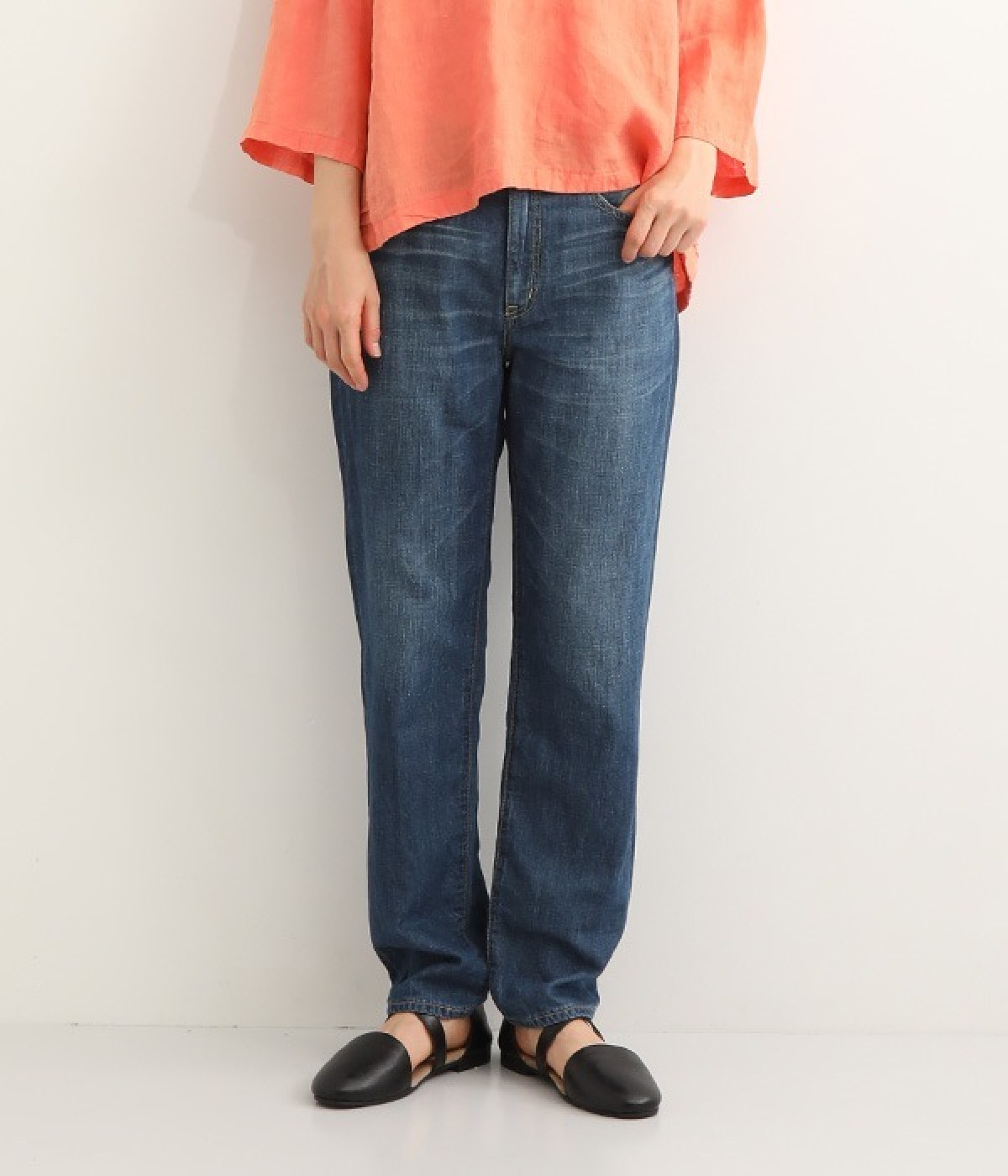 フレンドシップリネンクロップドテーパードストレートパンツ(1year-1)