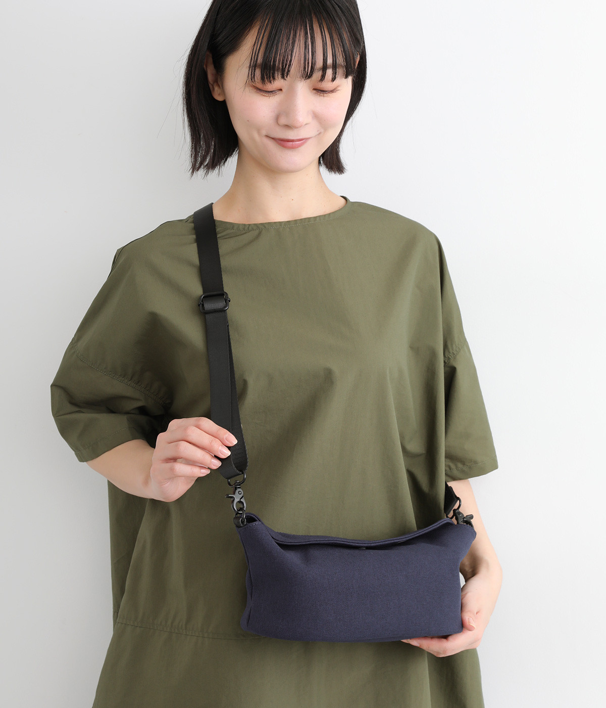 TORO(II) コンパクトミニマルハーフフラップショルダー(ネイビー-ONESIZE)