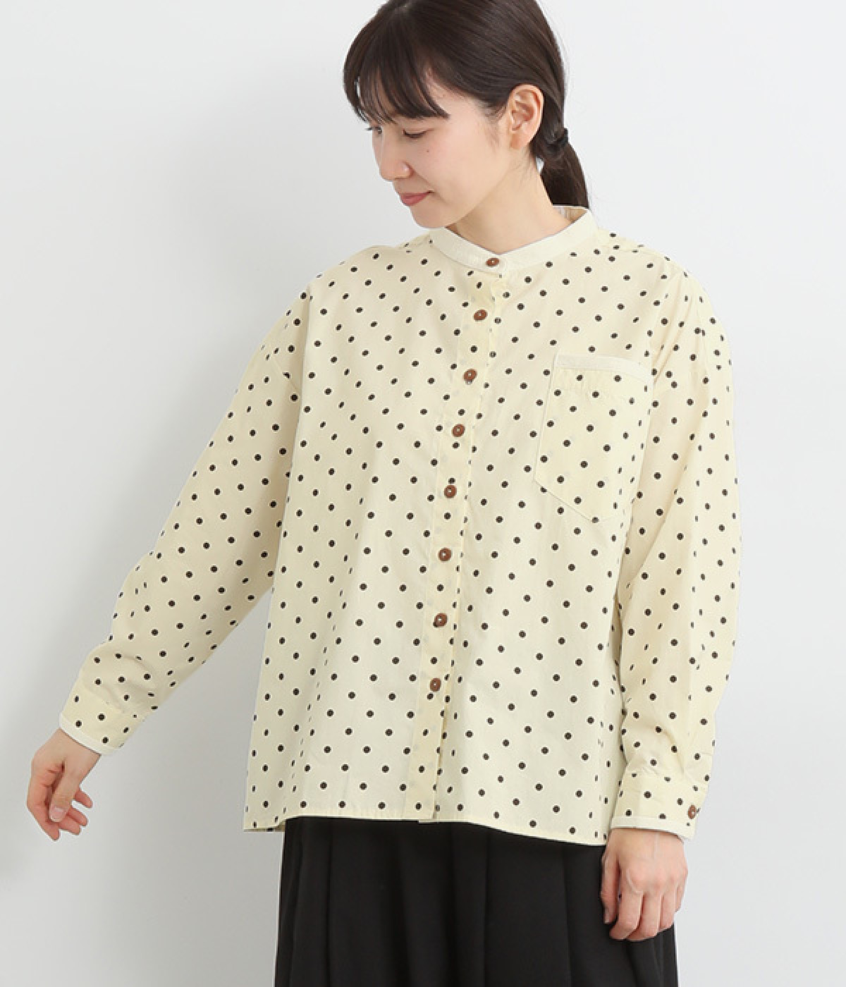 ドット 胸ポケット付きバンドカラーシャツ(ホワイト-ONESIZE)