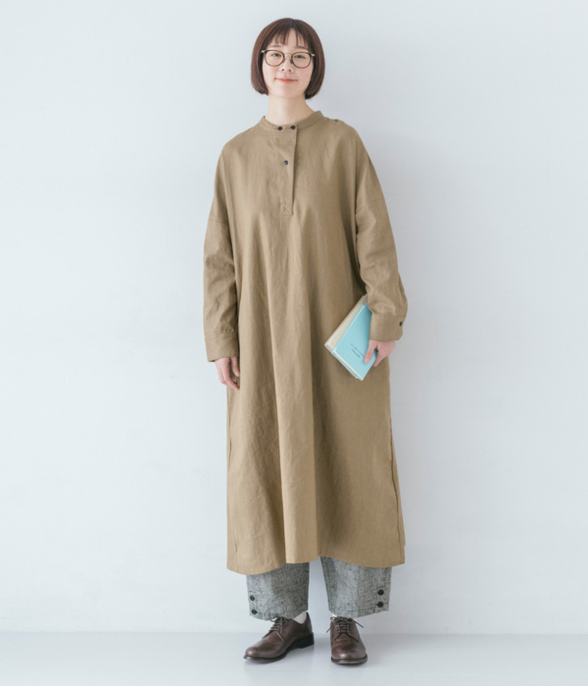 リネンコットン バンドカラーAラインワンピース(ベージュ-ONESIZE)