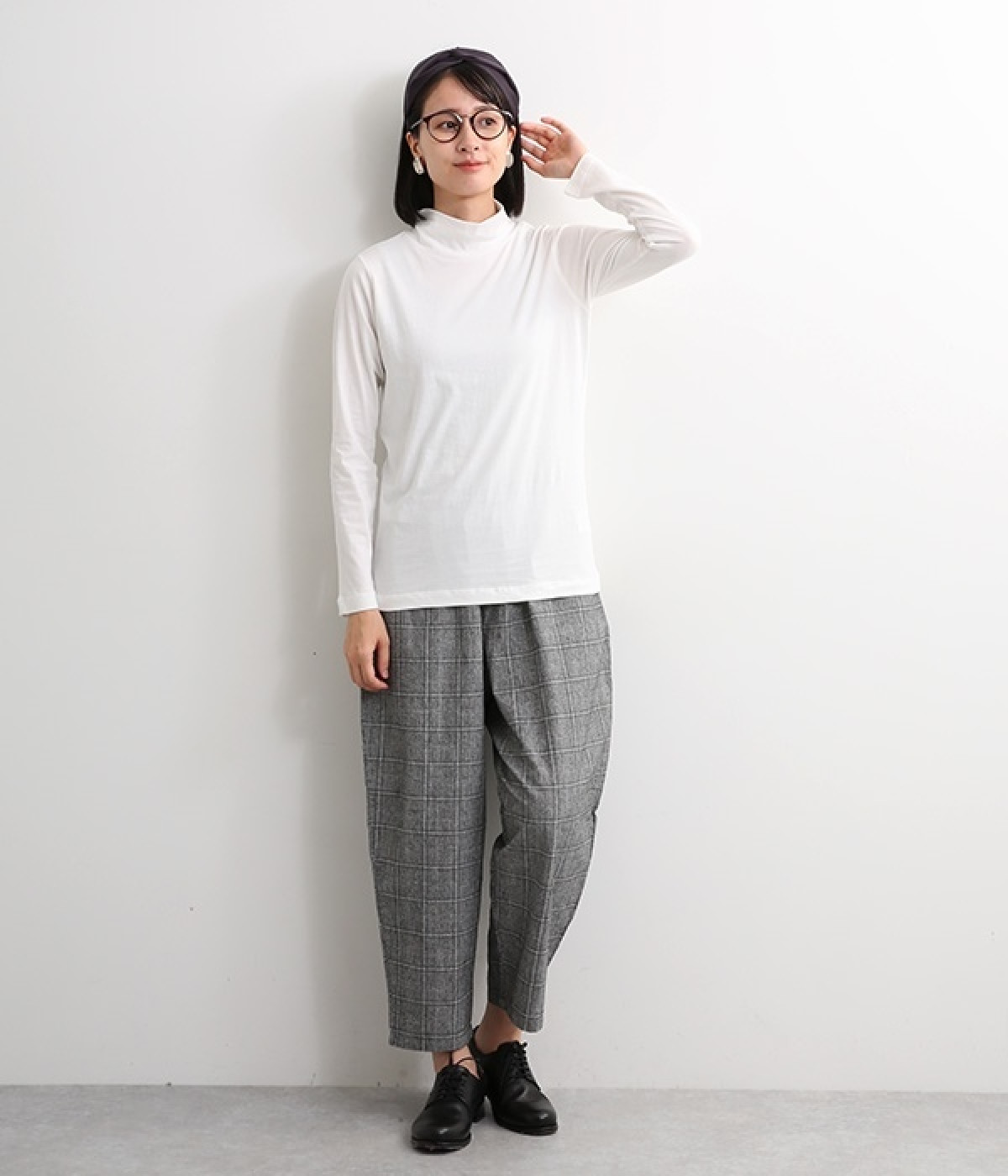 オーガニックコットンハイネックTシャツ(オフホワイト-L)