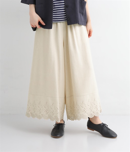 コットンリネン スカラップ刺繍ワイドパンツ(麻ベージュ-ONESIZE)
