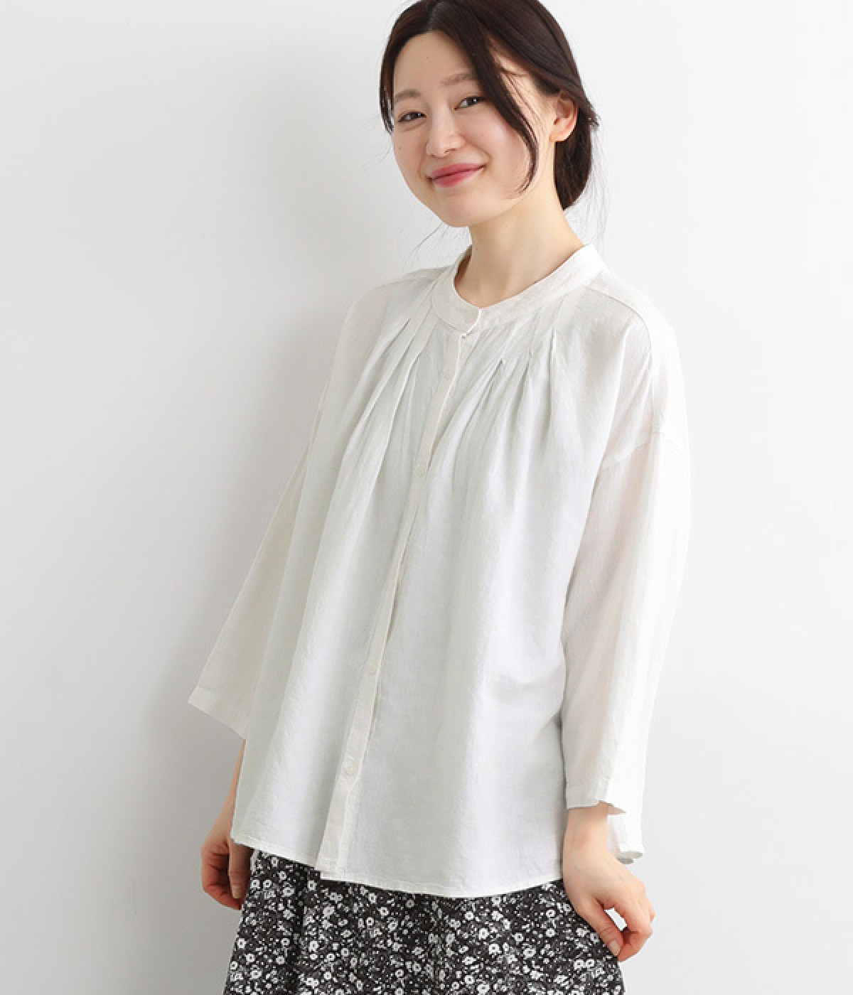リネンレーヨン タックワイドブラウス(オフホワイト-ONESIZE)