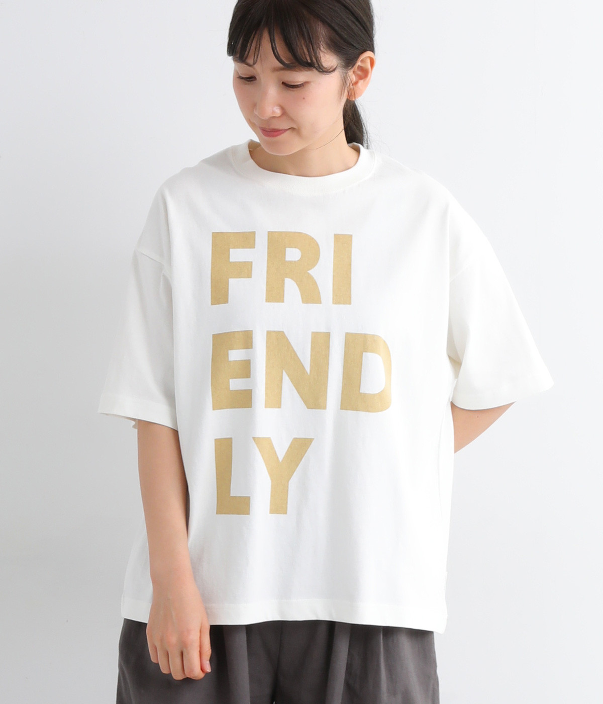 リサイクルコットン天竺 ロゴプリントTシャツ(オフホワイト-ONESIZE)