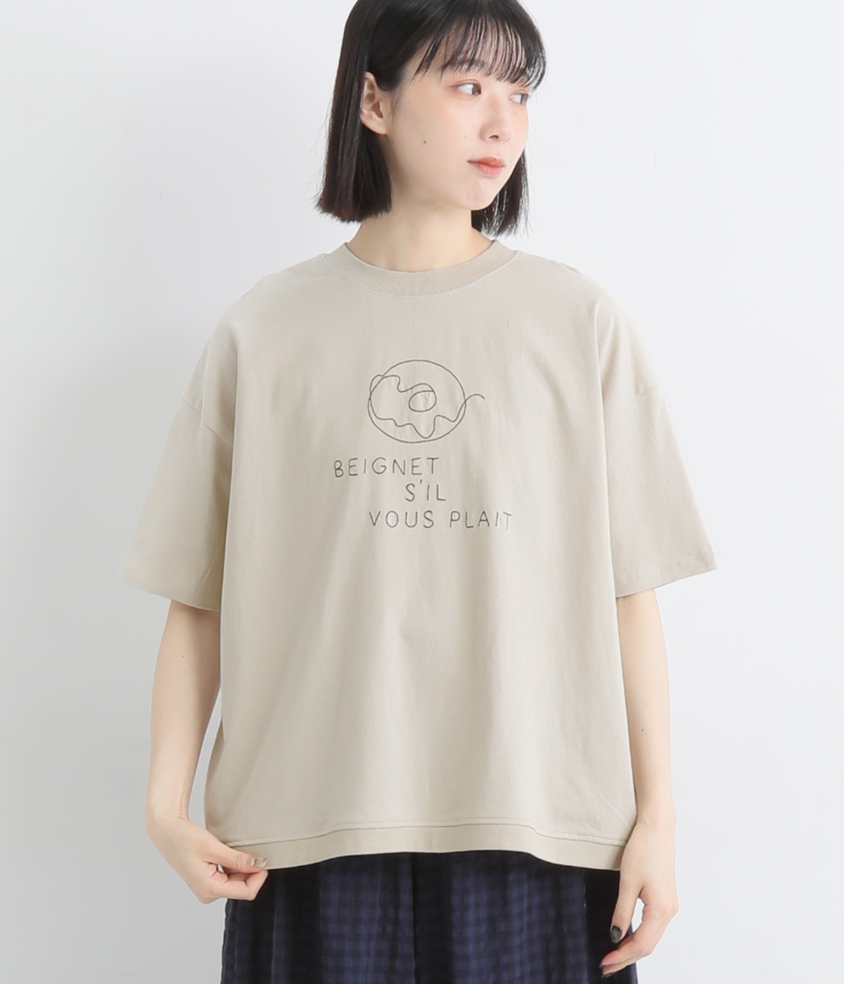 リサイクルコットン天竺フロント刺繍ワイドＴシャツ(ベージュ-M)
