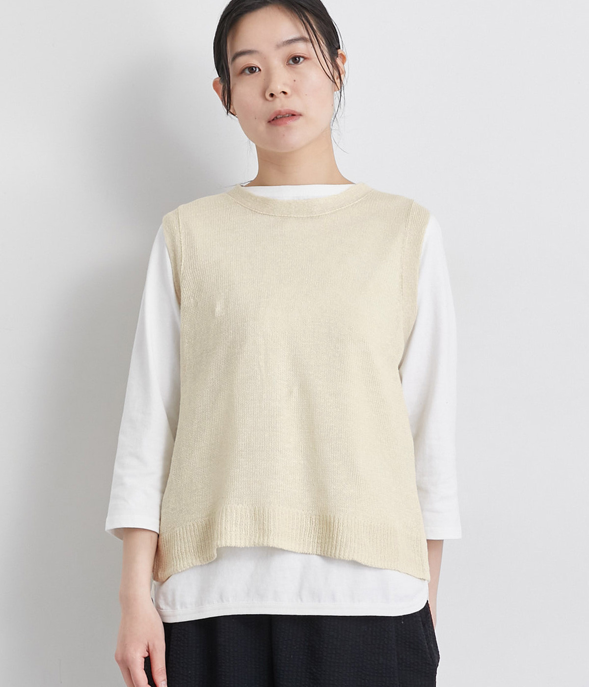 フレンチリネン100％ニット後ろ開きベスト(エクリュ-ONESIZE)