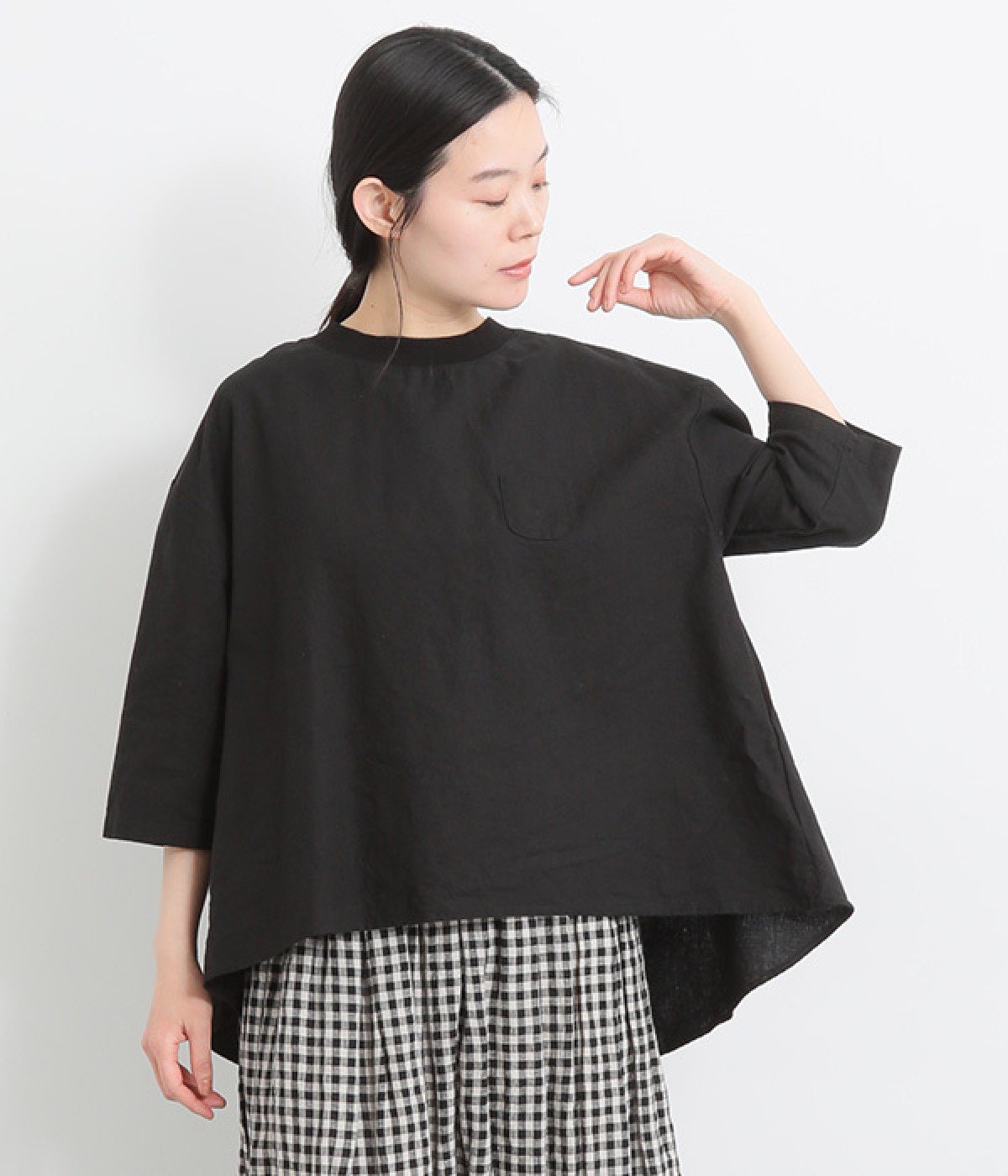 コットンリネンリブクルーネックプルオーバー7分袖ブラウス(ブラック-ONESIZE)