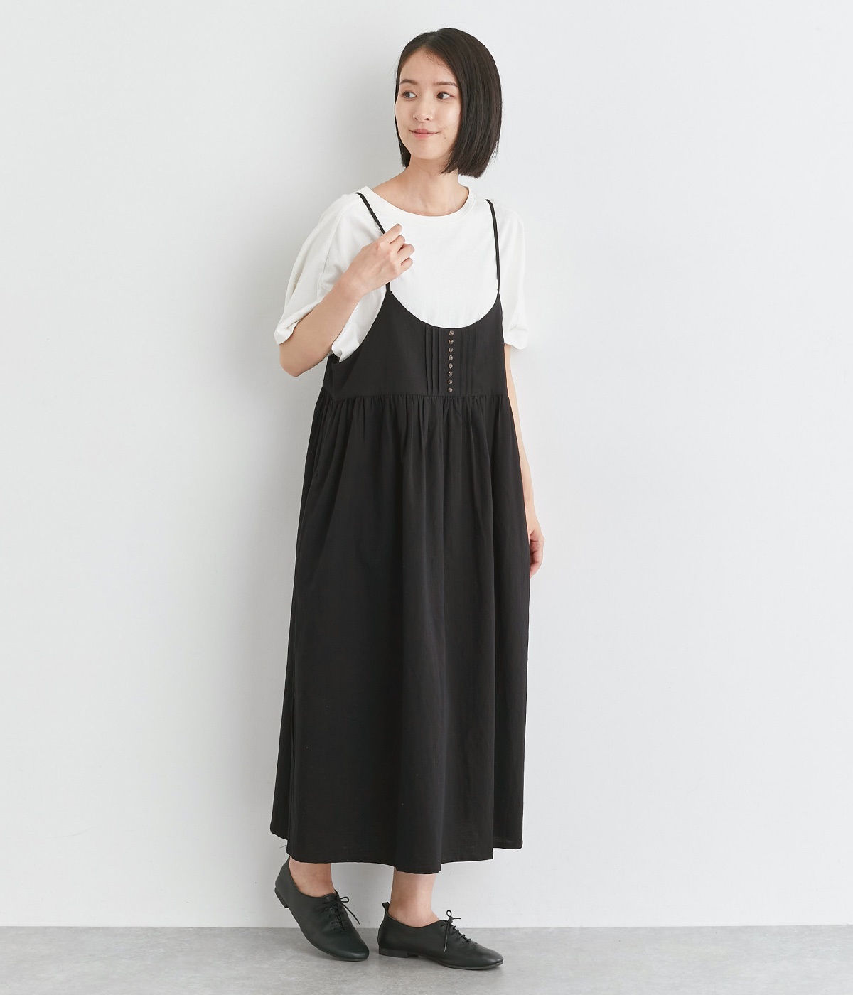 コットンリネンボタンいっぱいキャミワンピース(ブラック-ONESIZE)