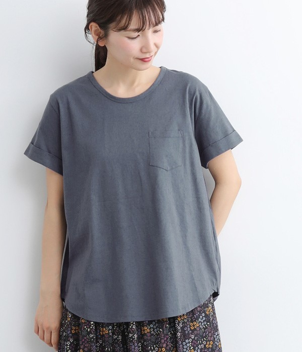天竺 バックラウンド裾Tシャツ(ブルーグレー-ONESIZE)